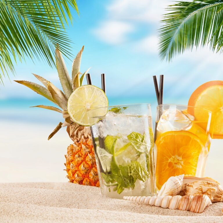 Cool Sips for Hot Days: Refreshing Summer Drinks